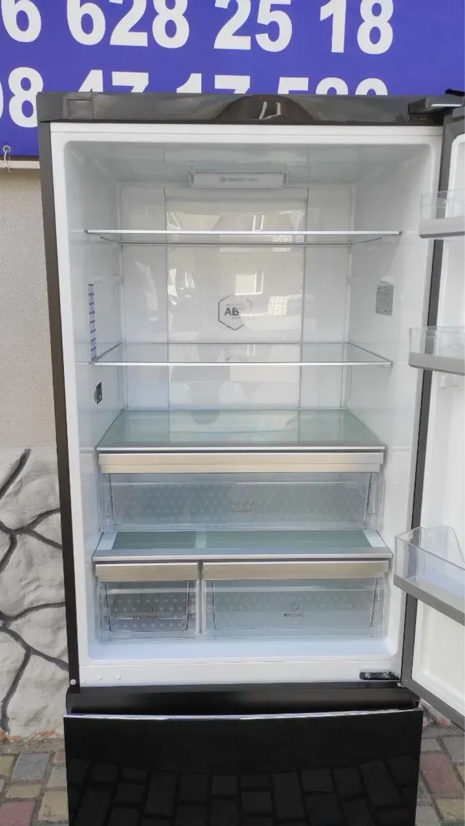 Холодильник Haier чорний 436 л / No Frost / Інвертор / 70 см — фото 4