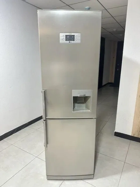 Холодильник LG GR-F459BSKA