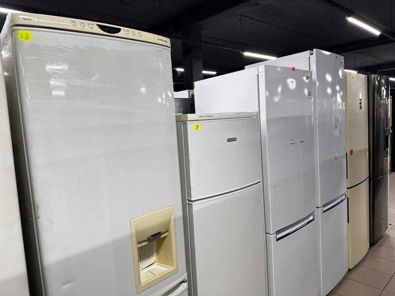 Холодильник з доставкою Indesit ST14510, гарантія, занос — фото 3