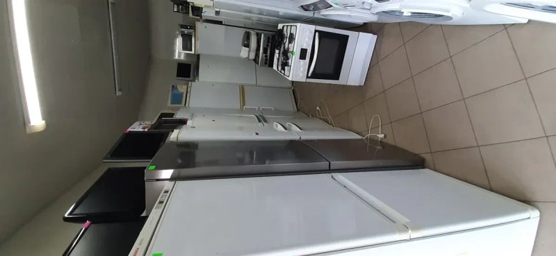 Холодильник з Німеччини Bosch KUR15ADF0 — фото 5