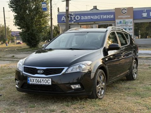 Kia Ceed • 2009 рік • 1.4 бензин
