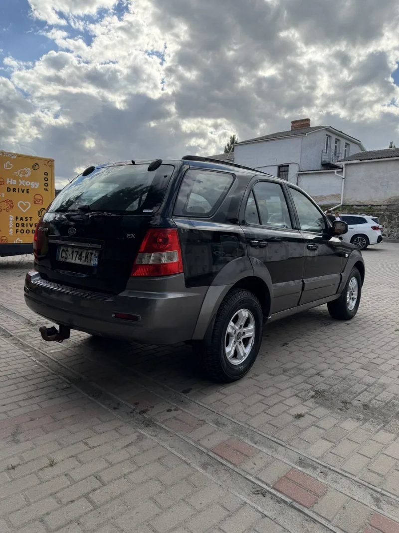 KIA Sorento Повний привід — фото 4