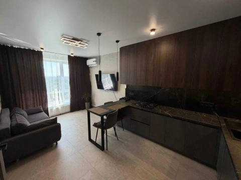 2-кімнатна з ремонтом у центрі Ірпеня! 61 м², газ, тепла підлога