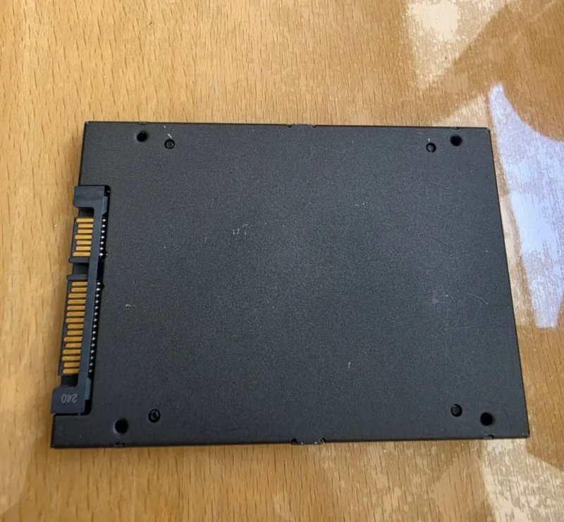 Kingston 240gb ssd 96% якісний диск ссд Стан гарний для ноутбука або системного блока — фото 3