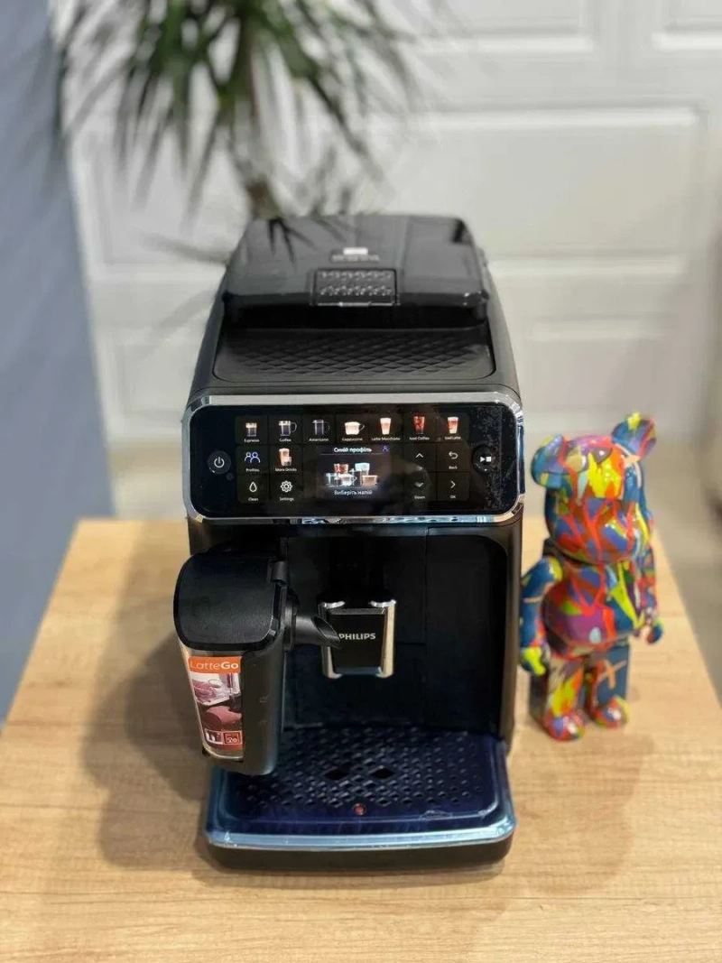 Кофемашина Philips Latte Go серии 5500 — фото 2