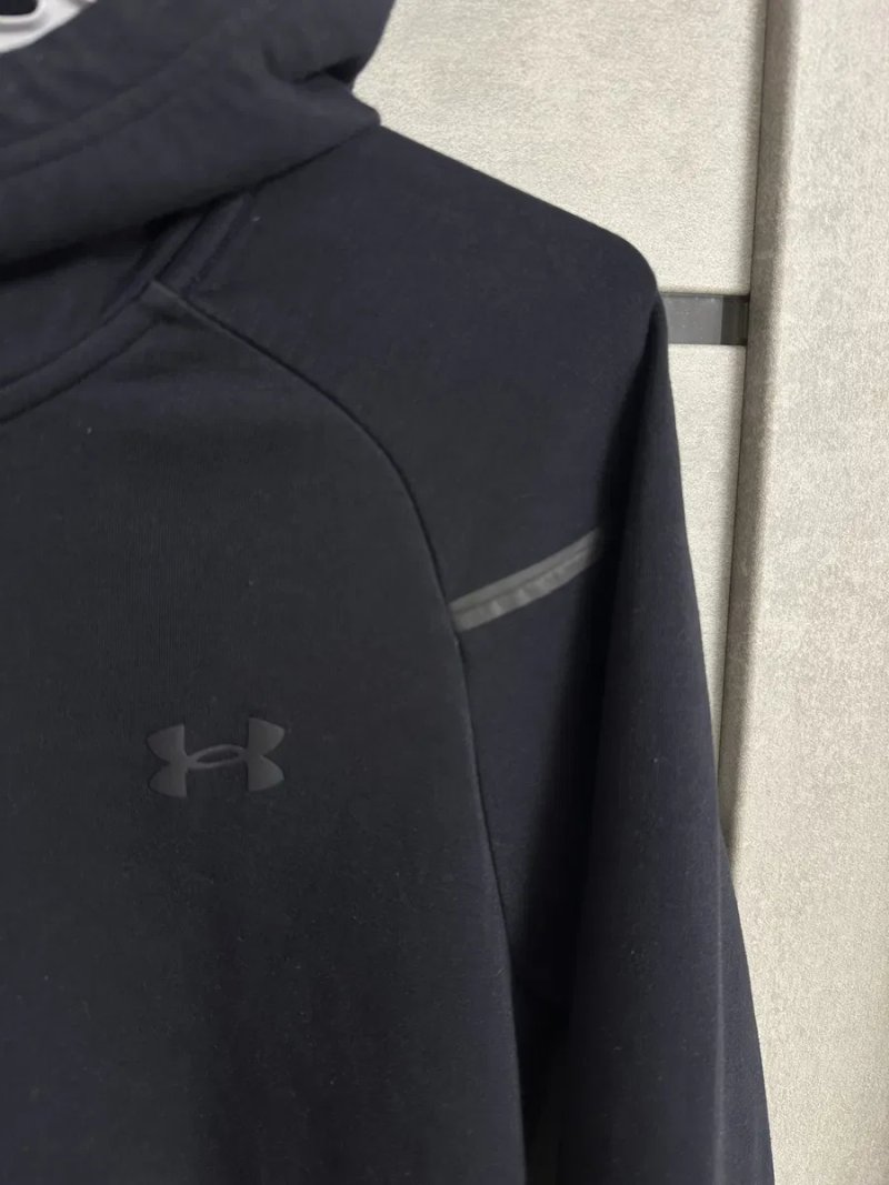 Кофта Under Armour Tech M  розмір! — фото 3