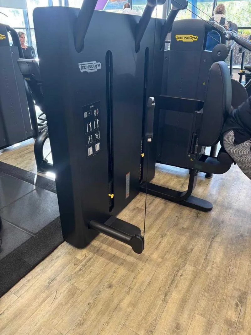 Комплекс Technogym Kinesis — Chest Press, Squat, High Pull, Core — фото 2