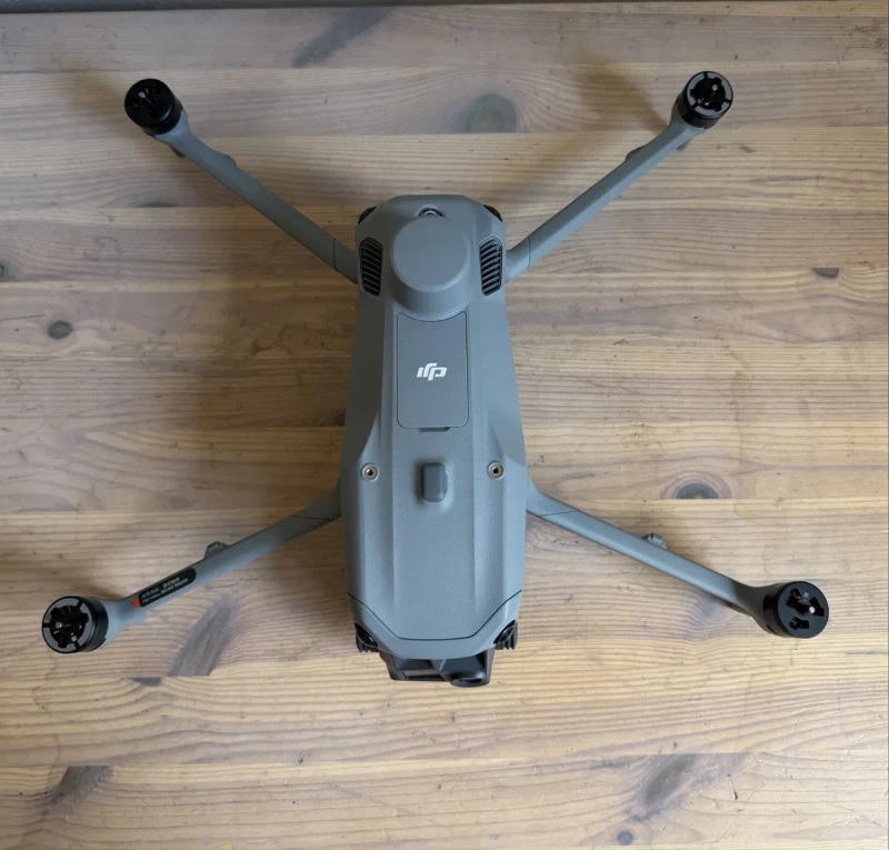 Комплeкт дрон Dji matrice 4 t наліт 24хв — фото 3