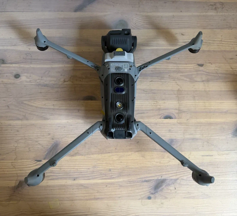 Комплeкт дрон Dji matrice 4 t наліт 24хв — фото 7