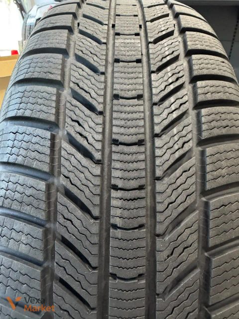 Комплект зимових шин Continental WinterContact TS 890 P 235/60 R18