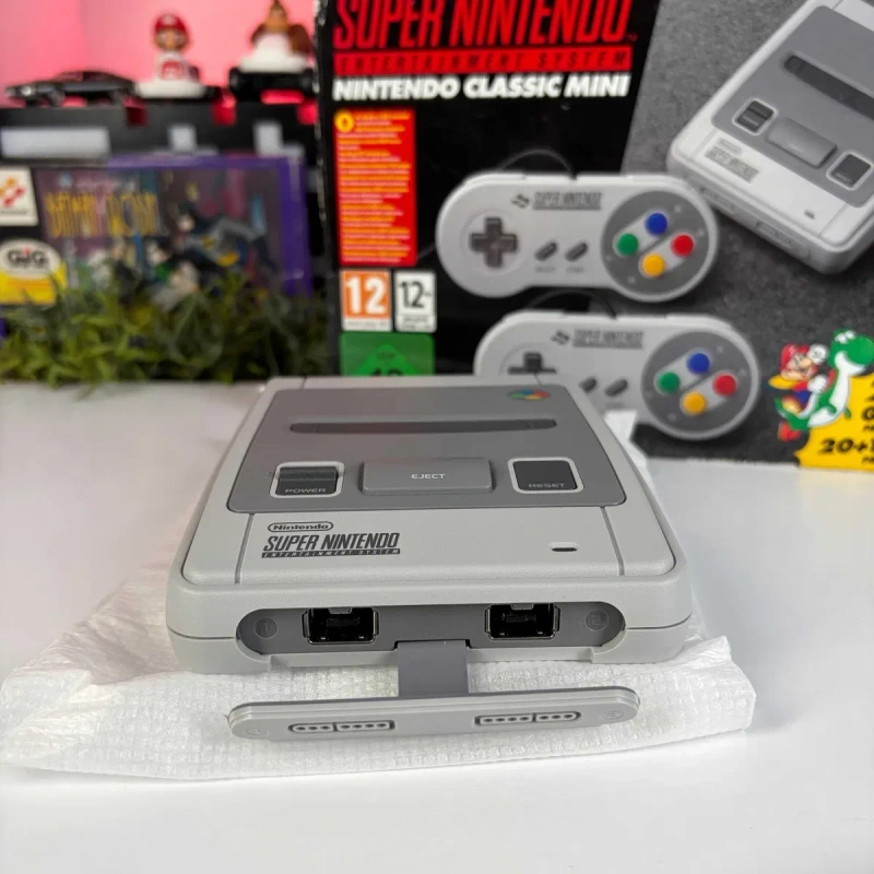 Консоль Nintendo SNES Classic Mini CLV-301 Б/У + 2 оригінальний геймпад SNES Mini приставка нінтендо снес Міні в оригінальній коробці — фото 2