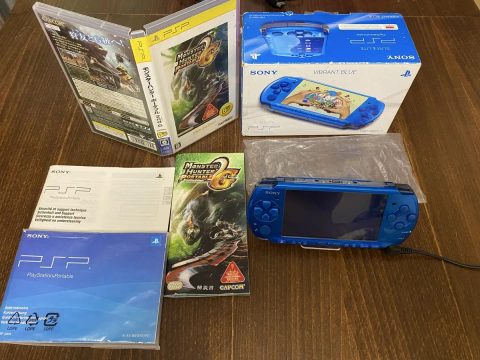 Консоль SONY PSP 3004 vibrant blue