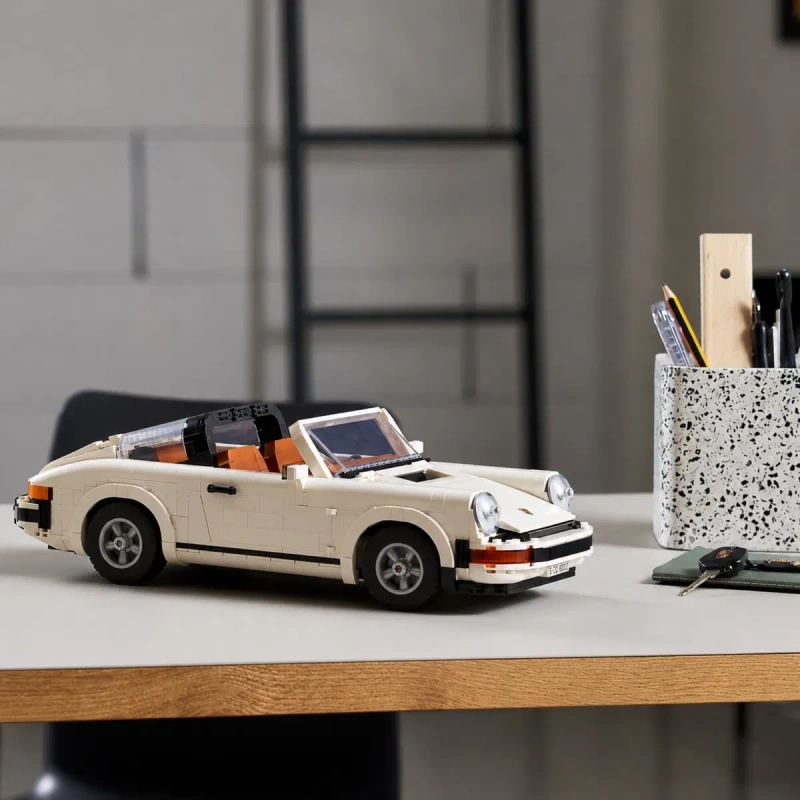 Конструктор Icons – Porsche 911 Turbo/Targa (10295) | 1458 деталей | сумісний з LEGO — фото 8