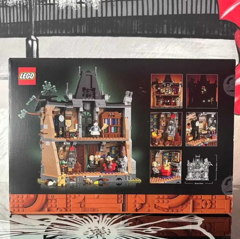 Конструктор LEGO IDEAS 11383 Маєток Пані Мера — фото 2