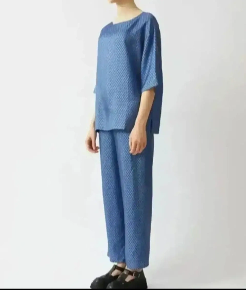 Костюм з шовку. MAX  MARA. Оригінал