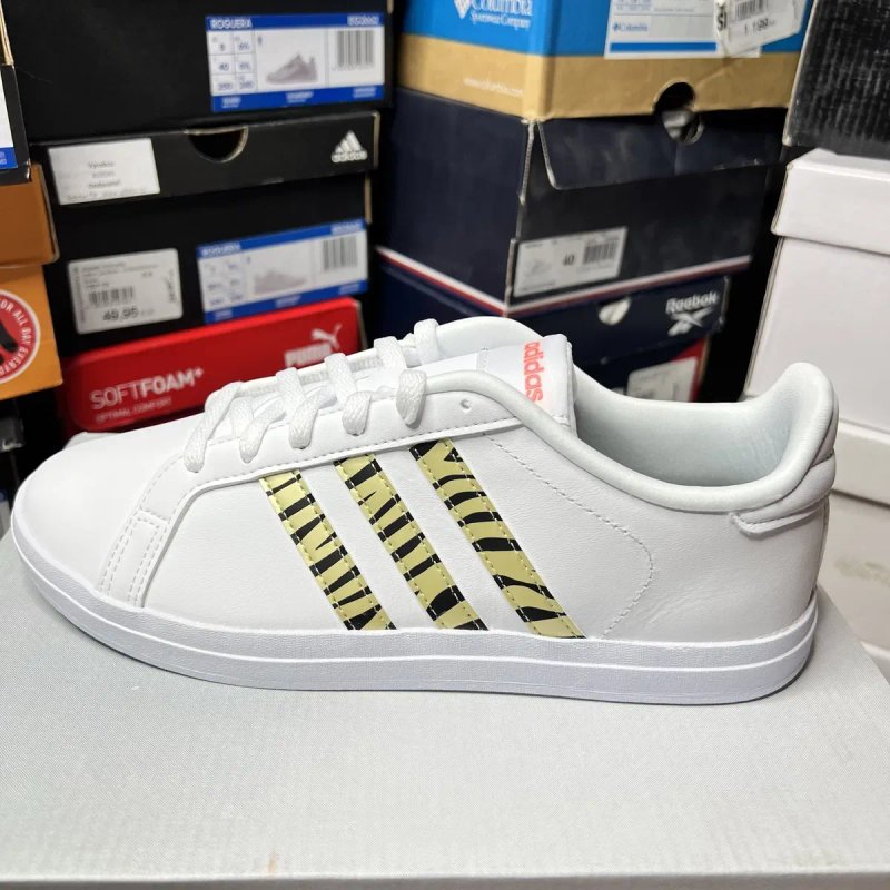 Кросівки Adidas Courtpoint, розмір 38, 39. — фото 2
