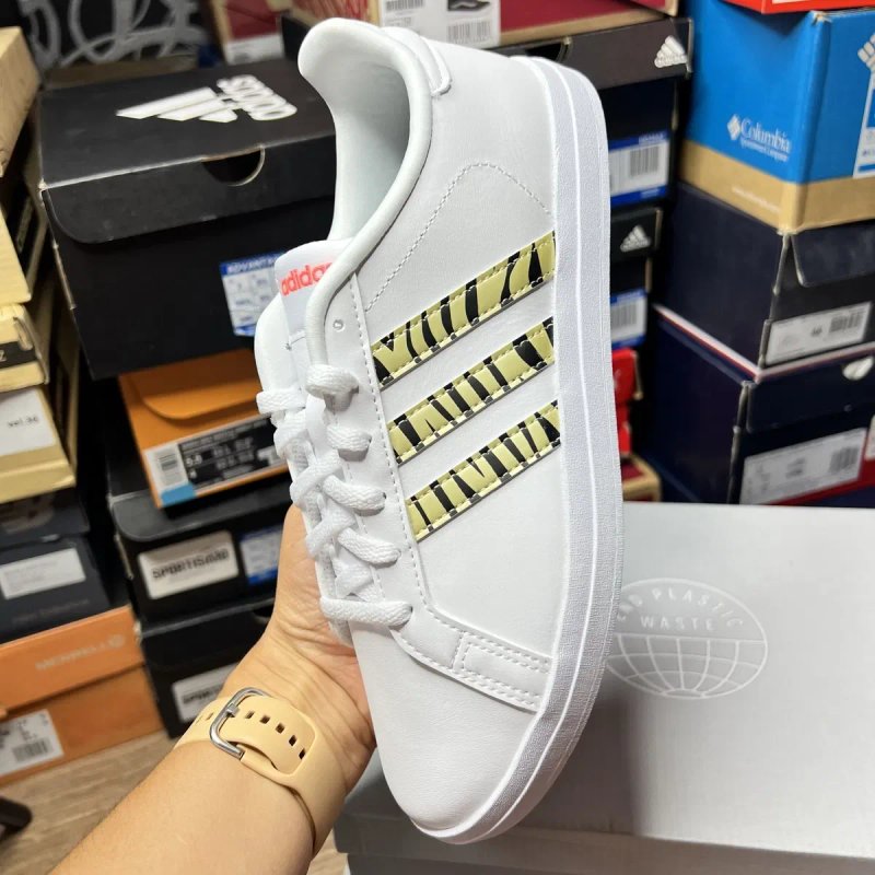 Кросівки Adidas Courtpoint, розмір 38, 39. — фото 3