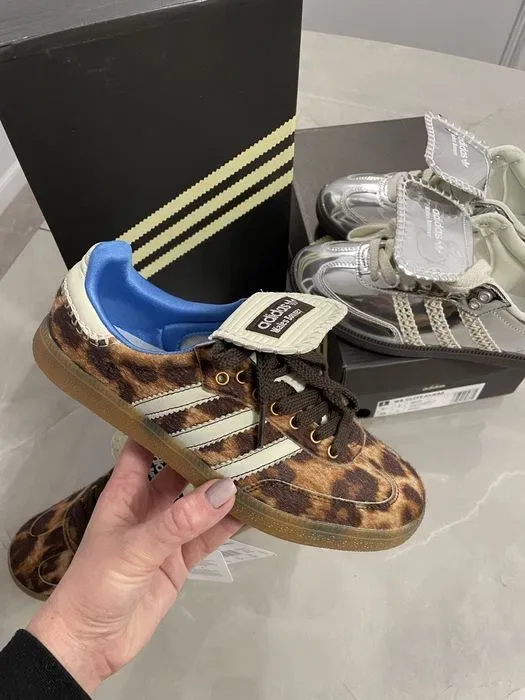 Кросівки adidas samba Wales Bonner pony leo silver adidas кроссовки — фото 4