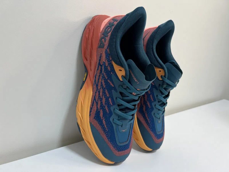 Кросівки Hoka Speedgoat 5 — фото 4