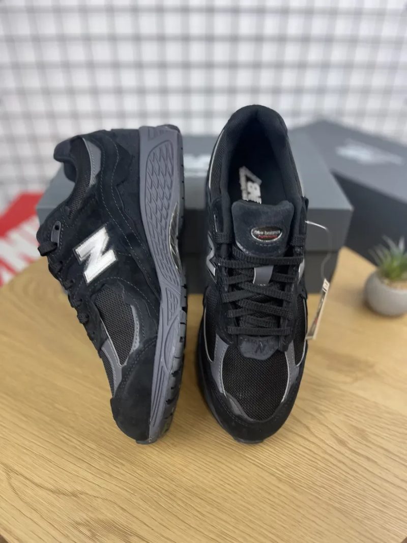 Кросівки New Balance 2002R Gor-Tex Оригінал — фото 3