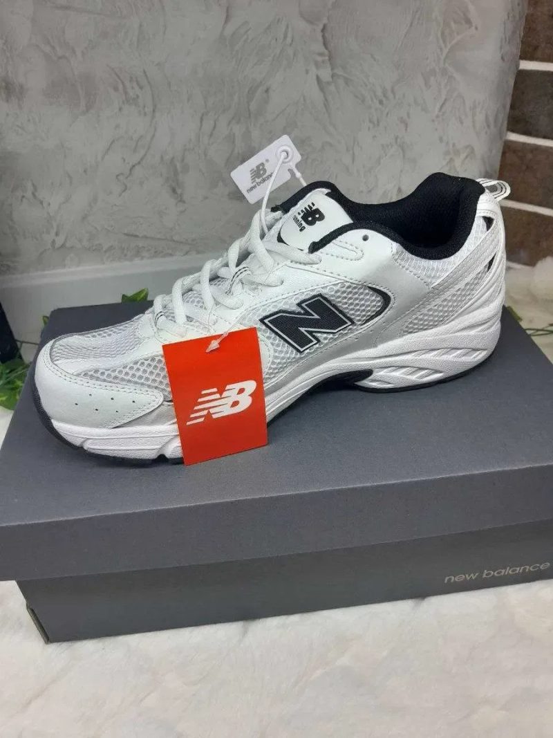 Кросівки New Balance 530 білі сітка унісекс 36-41 без передоплати — фото 2