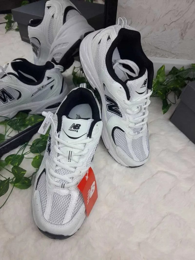 Кросівки New Balance 530 білі сітка унісекс 36-41 без передоплати — фото 5