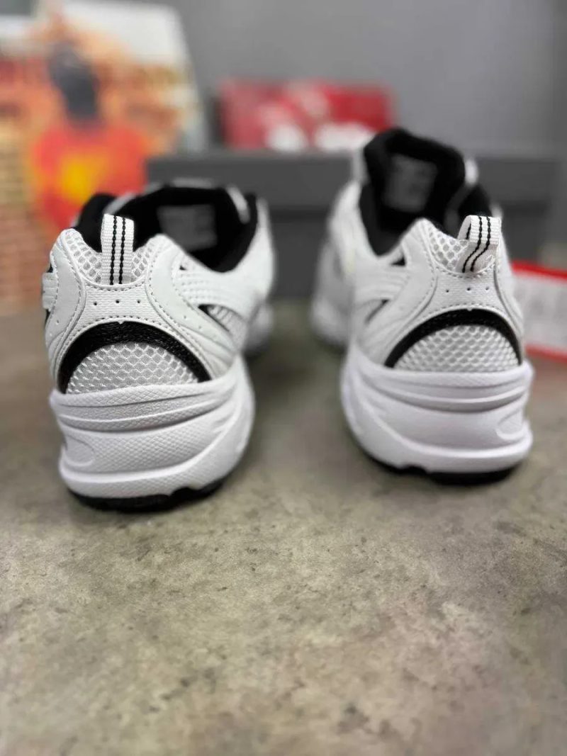 Кросівки New Balance 530. Унісекс кросівки. Демісезон — фото 3