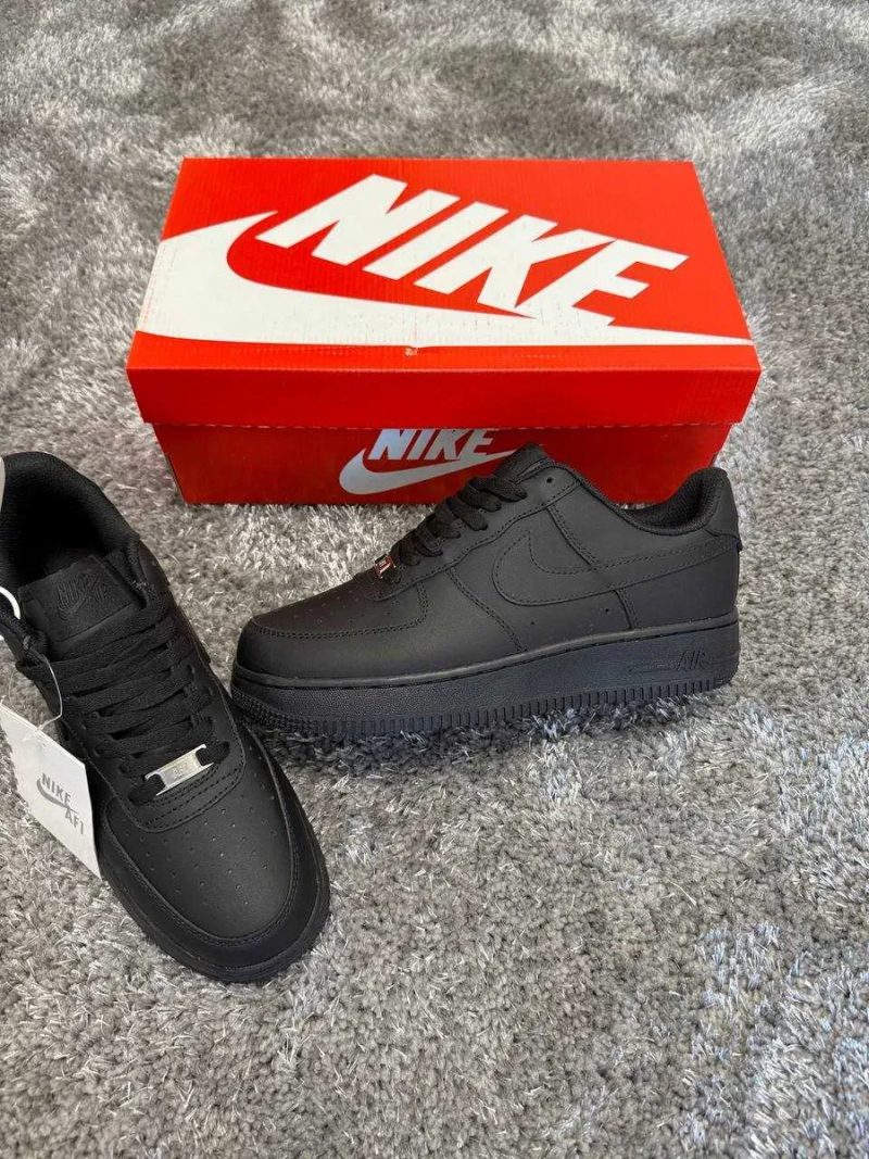 Кросівки Nike Air Force 1 low Black Classic чорні найк аір форс форсы — фото 3