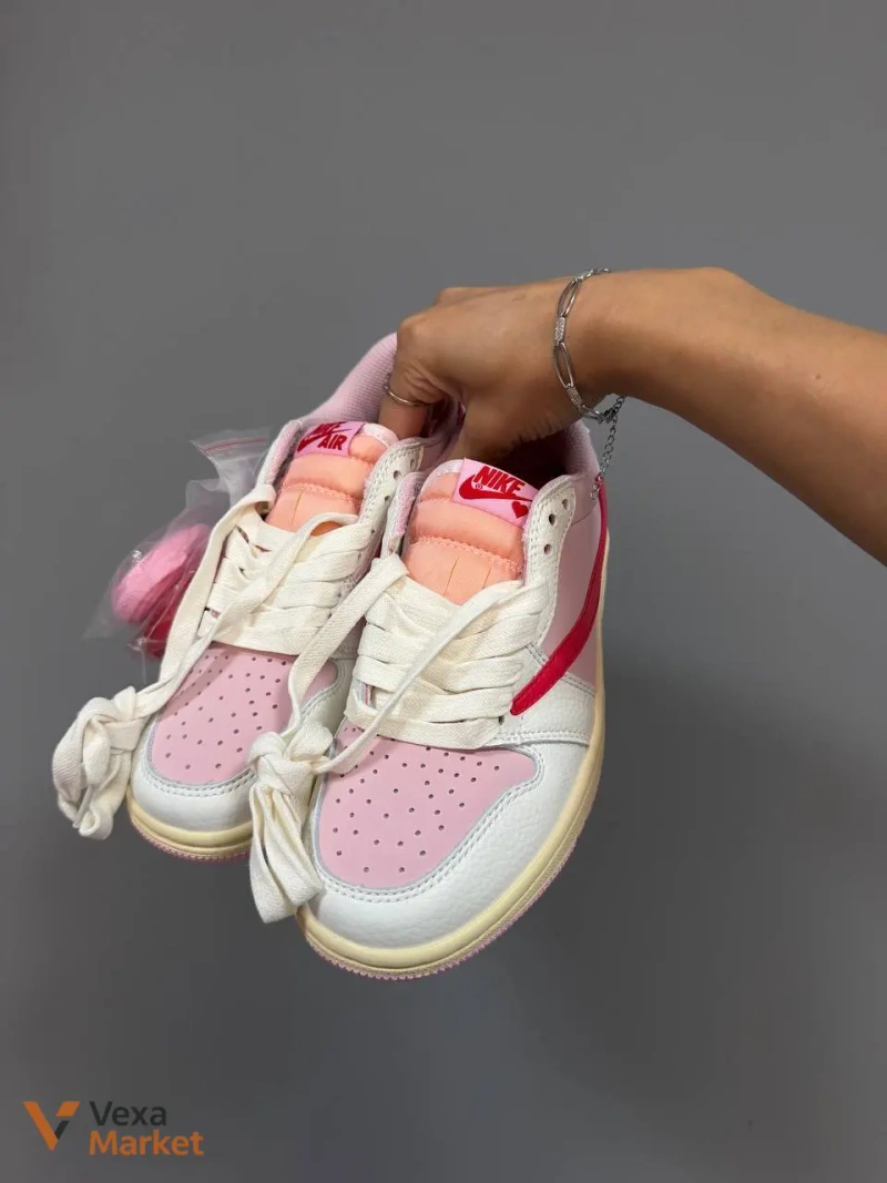 Кросівки NIKE AIR JORDAN 1 x TRAVIS SCOTT рожево-червоні — фото 7