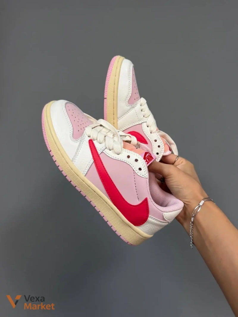 Кросівки NIKE AIR JORDAN 1 x TRAVIS SCOTT рожево-червоні — фото 8