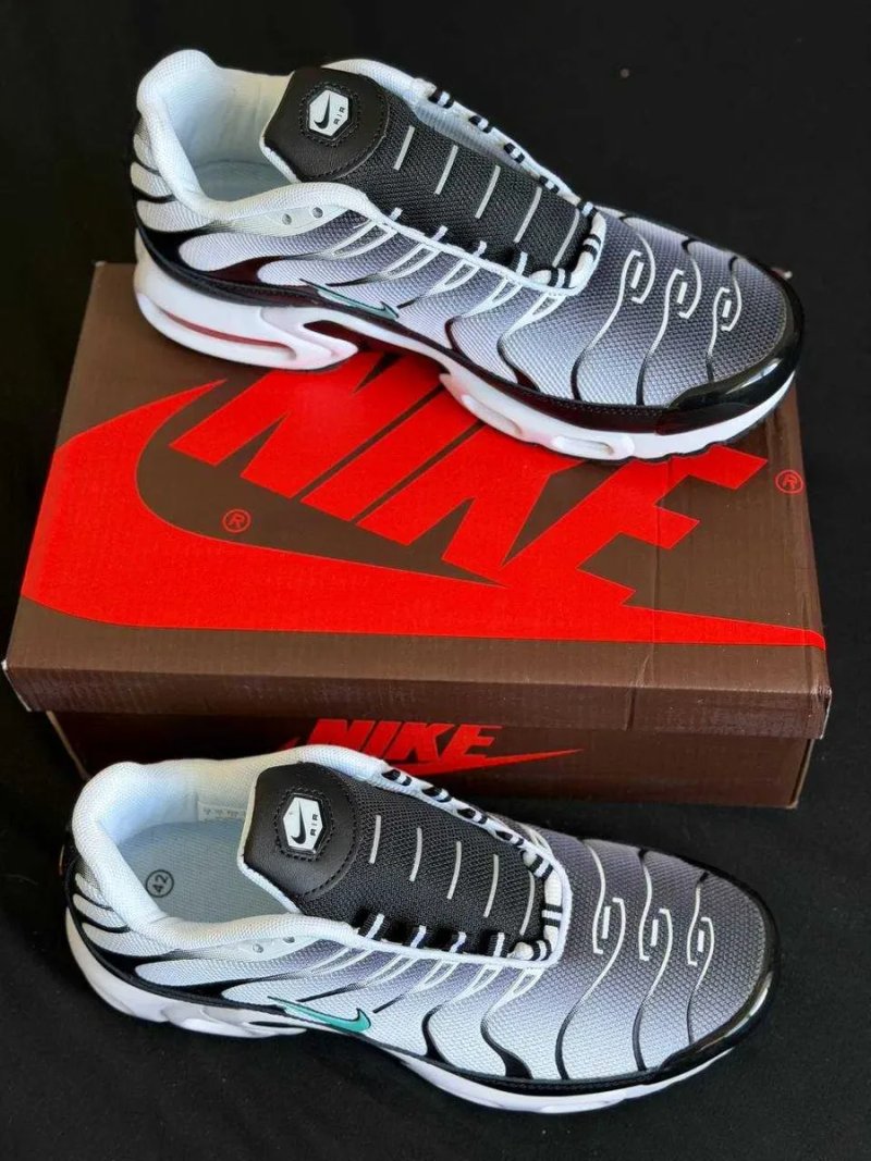 Кросівки Nike Air Max Plus TN Black-White-Mint Кросівки чоловічі Найк Еір Макс ТН — фото 4