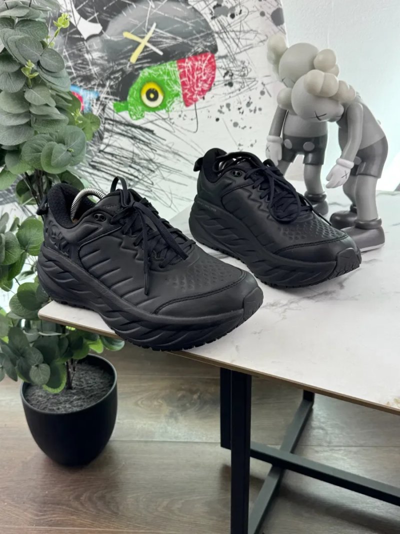 Кросівки шкіряні Hoka Bondi SR 42.5 розмір Е15898 — фото 3
