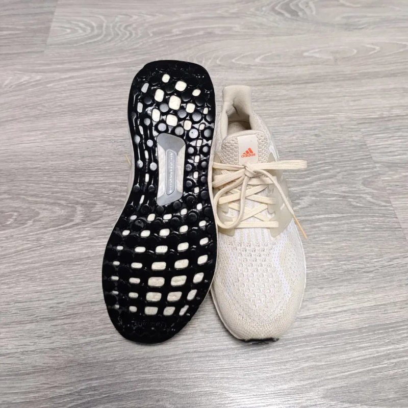 Кросівки жіночі Adidas Ultraboost 5.0 Dna Shoes Yellow Gz0447. — фото 4