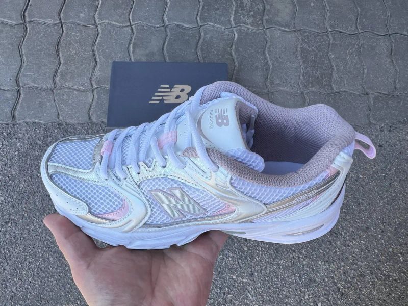 Кросівки жіночі New balance 530 White Silver Pink — фото 2