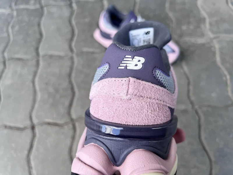 Кросівки жіночі New Balance 9060 Pink Lavender — фото 4