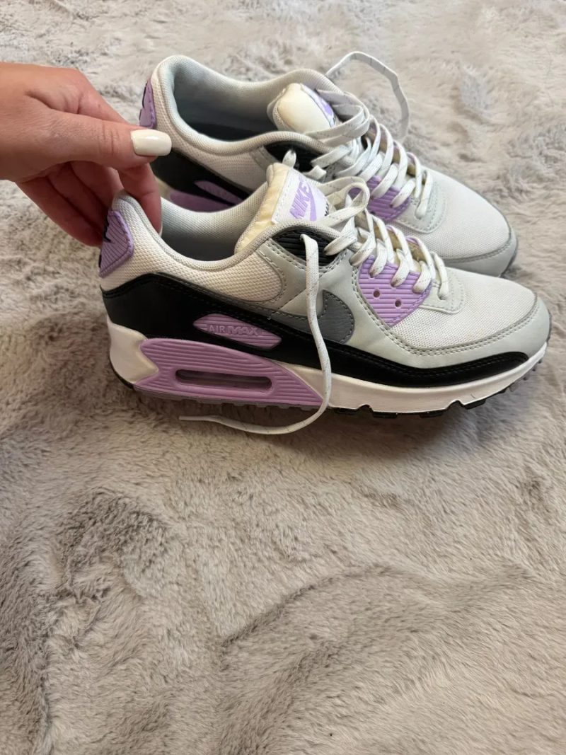 Кросівки жіночі Nike Air Max Розмір 38 — фото 5