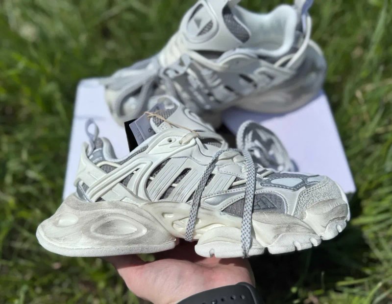 Кроссовки Adidas Vento XLG Runner Deluxe Sail Grey/Core White/Off White /Кросівки Жіночі Венто Dirty White / Silver — фото 2