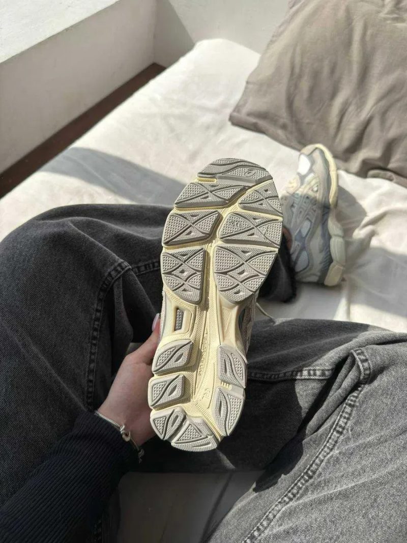 Кроссовки Asics Gel-NYC white grey / Асикс гель серые белые 38 39 40 41 42 43 — фото 7