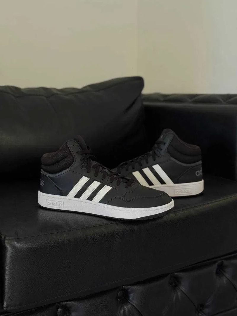 Кроссовки большой размер мужские класичні кросівки adidas LA Trainer OG замш [Оригінал] дивіться інші оголошення автора є більше 500 моделей — фото 4