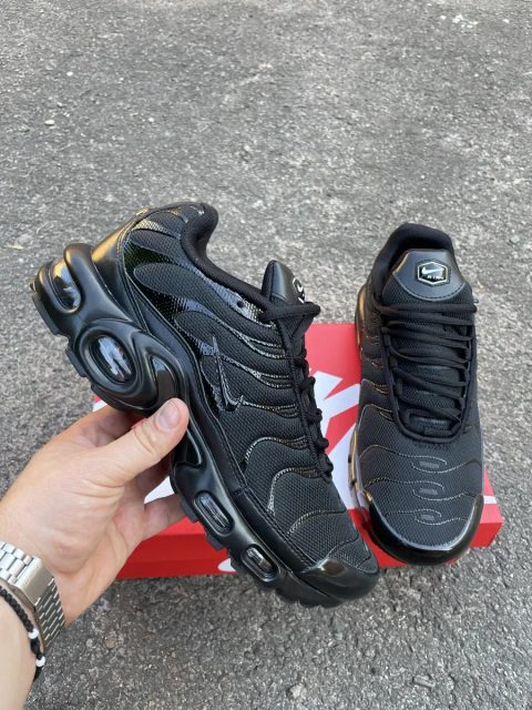 Кроссовки Чоловічі кросівки Nike Air Max Plus TN total Black