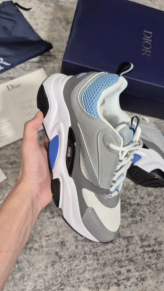 Кроссовки Dior b22 белые рефликтив | Dior b22 sneakers dior b30 white I Kpocсовки диор 622 630 в сером цвете | Dior reflective b22 — фото 2