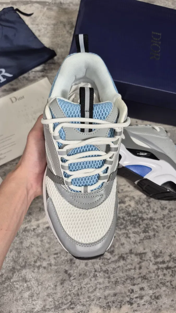 Кроссовки Dior b22 белые рефликтив | Dior b22 sneakers dior b30 white I Kpocсовки диор 622 630 в сером цвете | Dior reflective b22 — фото 3
