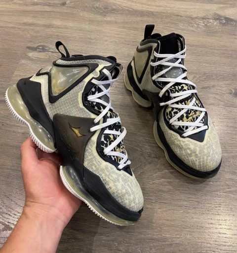Кроссовки мужские Nike Lebron Размер 41 42 - 26,5 см
