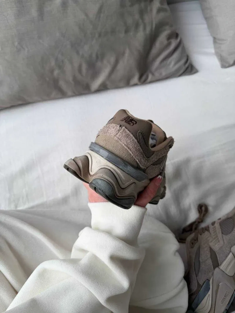 Кроссовки New Balance 9060 brown / Нью Беленс коричневые 38 39 40 41 — фото 8