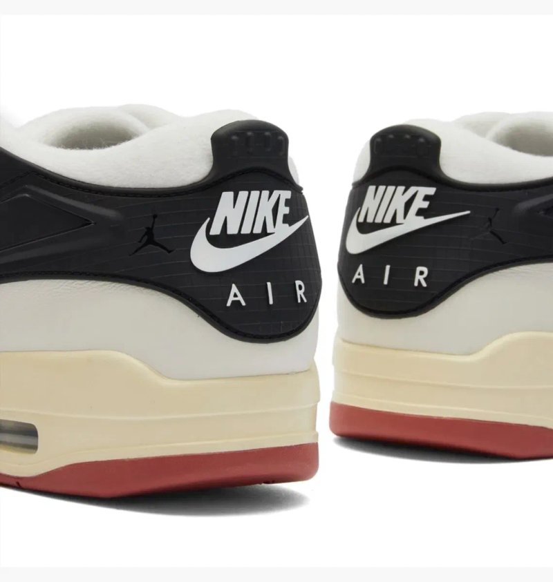 Кроссовки Nike Air Jordan 4 Rm 39 — фото 4