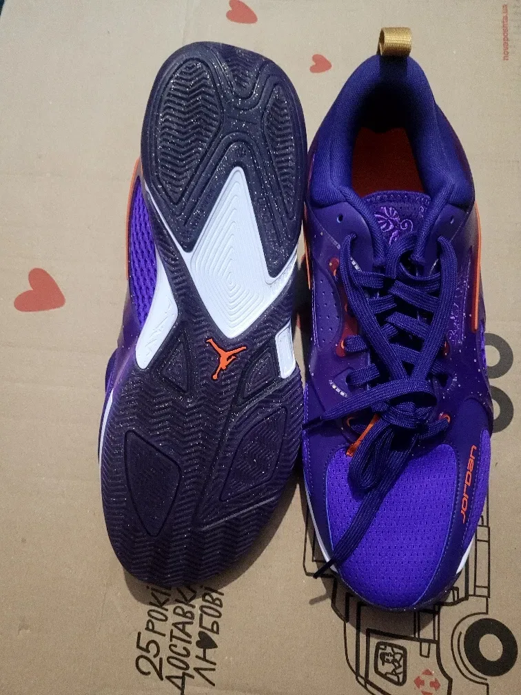 Кроссовки NIKE JORDAN Heir Royalty нові original — фото 3