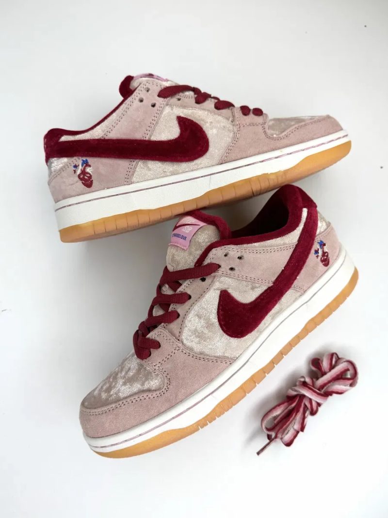 Кроссовки Nike SB Dunk Low x StrangeLove новые -36,37,38,39 размер в наличии — фото 3