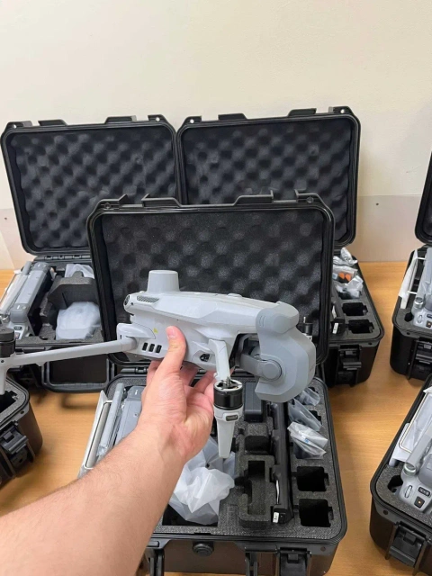 Квадрокоптер DJI Matrice 4T | 13 год нальоту | Без прив’язок,без Акаунта | Повний оригінальний комплект