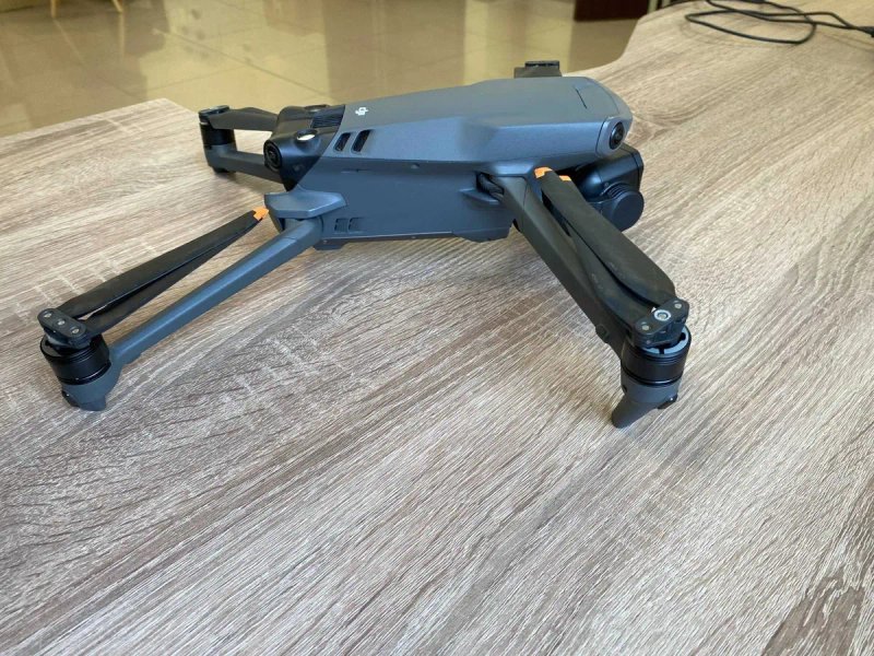 Квадрокоптер DJI Mavic 3 Pro Б/У | З акаунтом | Прив'язаний до пульта | Обмеження для польотів знят — фото 2