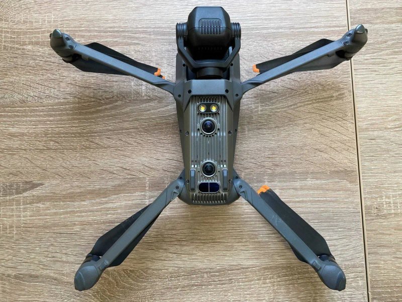 Квадрокоптер DJI Mavic 3 Pro Б/У | З акаунтом | Прив'язаний до пульта | Обмеження для польотів знят — фото 4